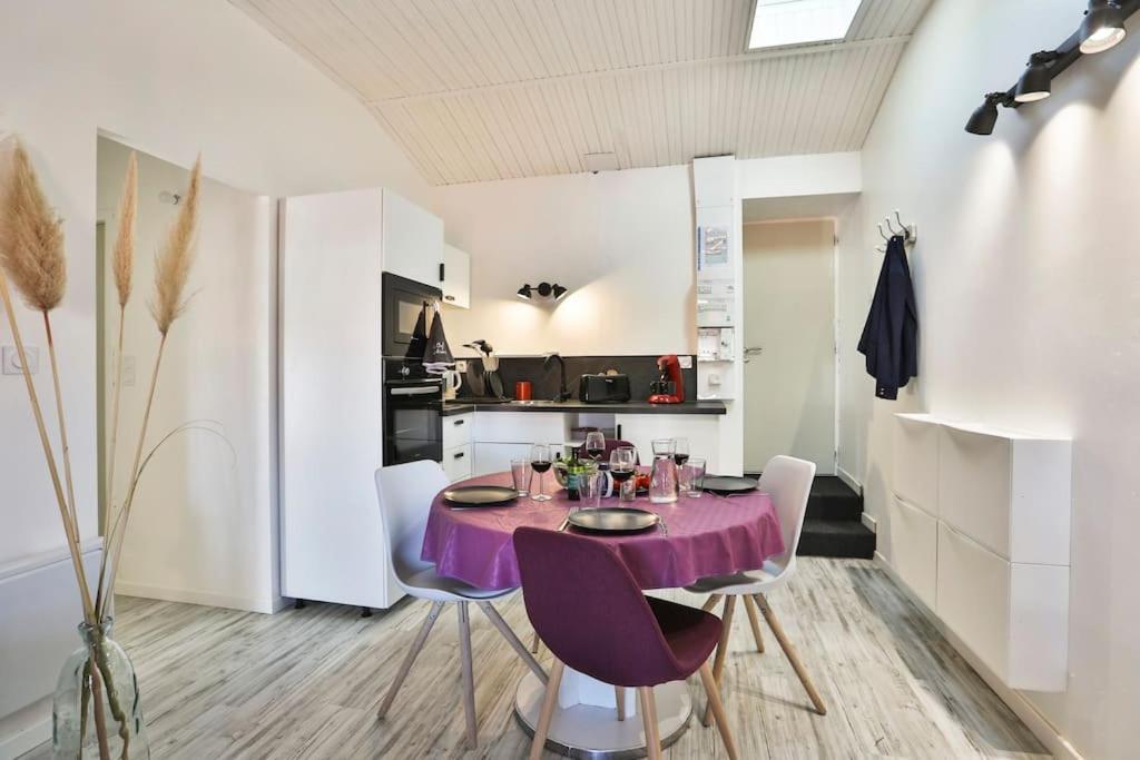 Le Cosy T2 Hypercentre ! Parking Inclus Et La Plage A 2 Min ! Les Sables-d'Olonne Bagian luar foto